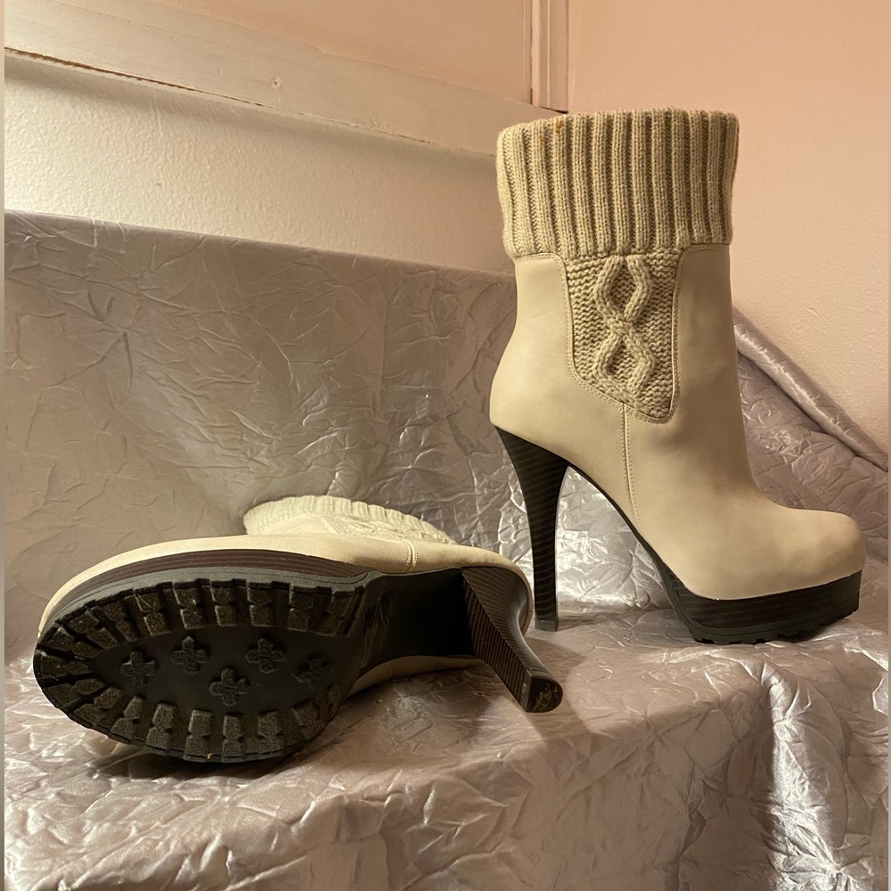 Off white, or bone colored heels. Heel is 5 inches, platform is 2 inches